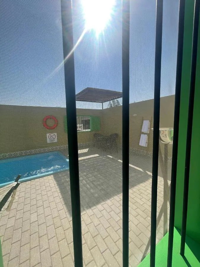 Al Bait Resort With Private Swimming Pools -Hrs Stables Al Hamraniyah 0*,
