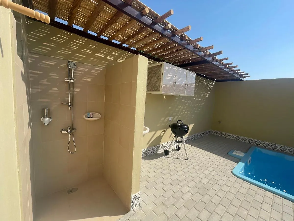 Al Bait Resort With Private Swimming Pools -Hrs Stables Al Hamraniyah Farm stay