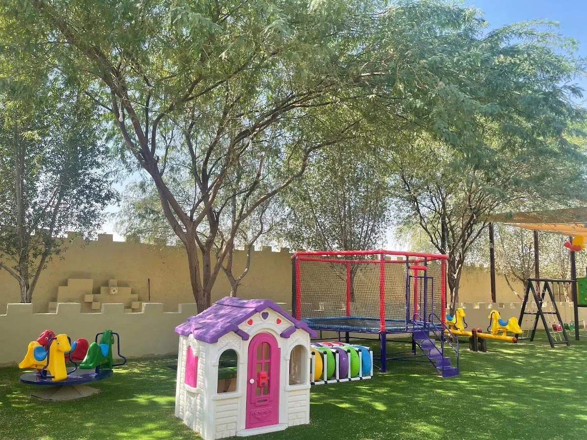 Al Bait Resort With Private Swimming Pools -Hrs Stables Al Hamraniyah 0*,